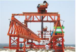 常規(guī)鐵路架橋機